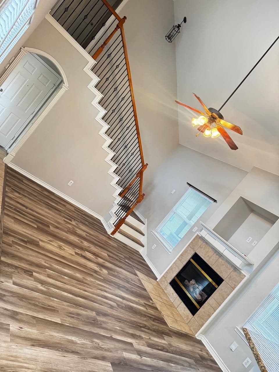 Gallery photos for Spotless Move-Out Clean in Denton County Home: Image #3