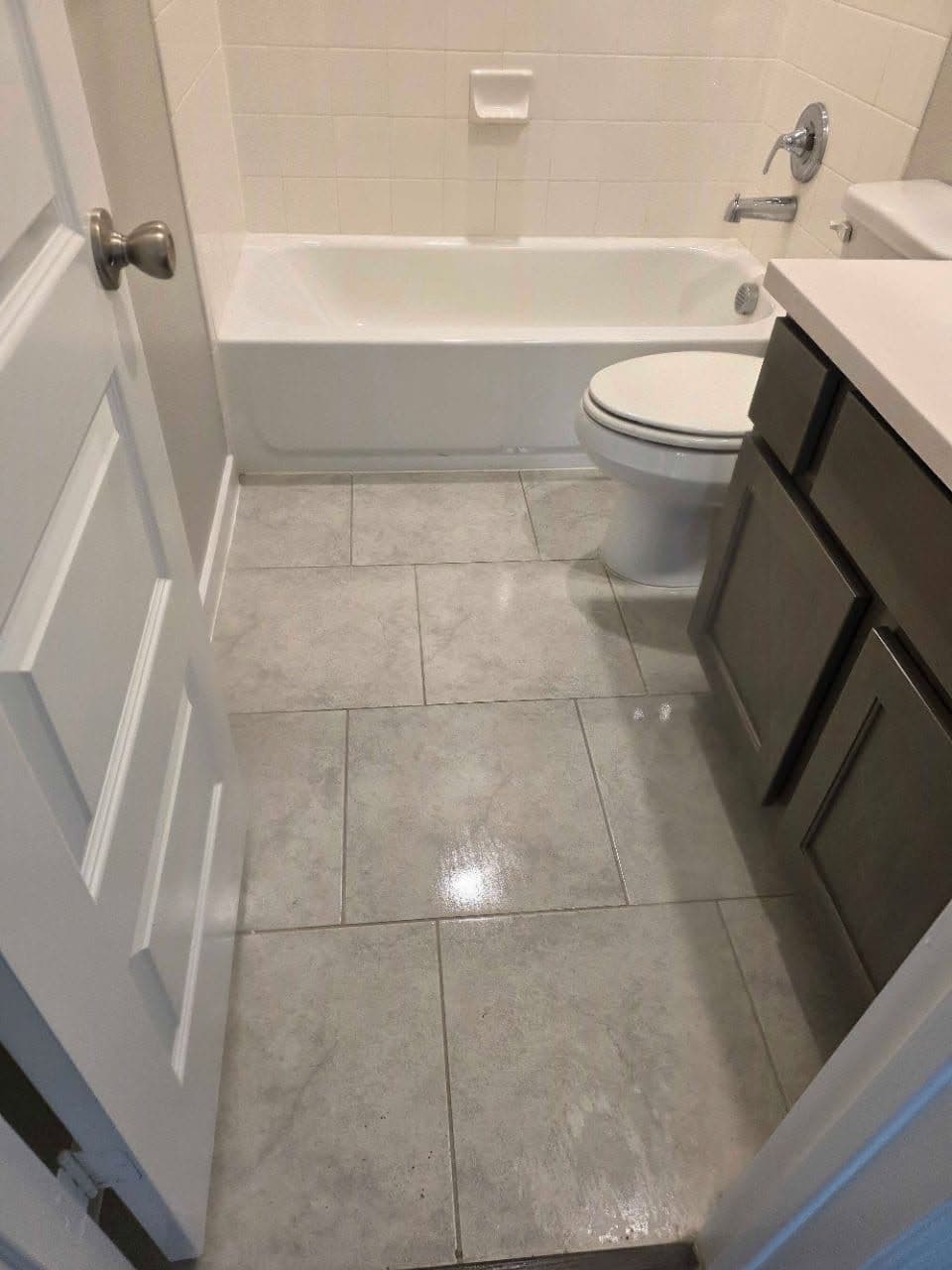 Gallery photos for Spotless Clean for Modern Krugerville Home: Image #3