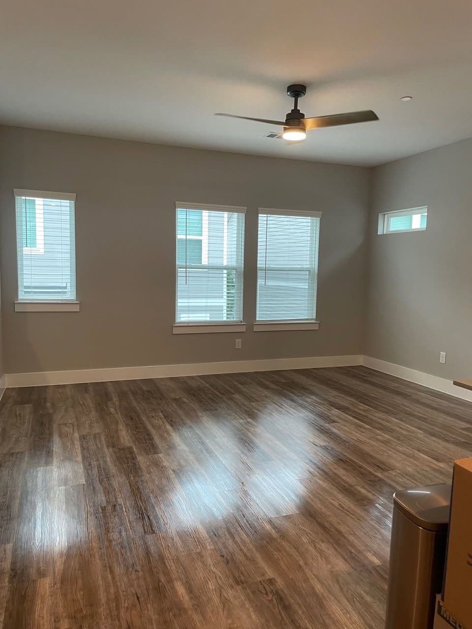 Gallery photos for Spotless Move-In Cleaning for Your New Home: Image #3
