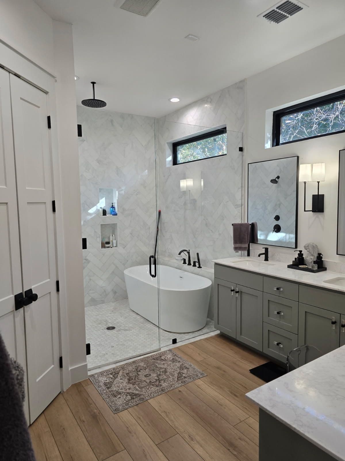 Gallery photos for Deep Cleaning Expertise in Oak Point: Image #3